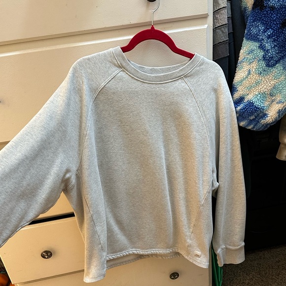 Vuori Restore Oversize Sweatshirt Womens Size M- Grey 
Pullover - Picture 6 of 6
